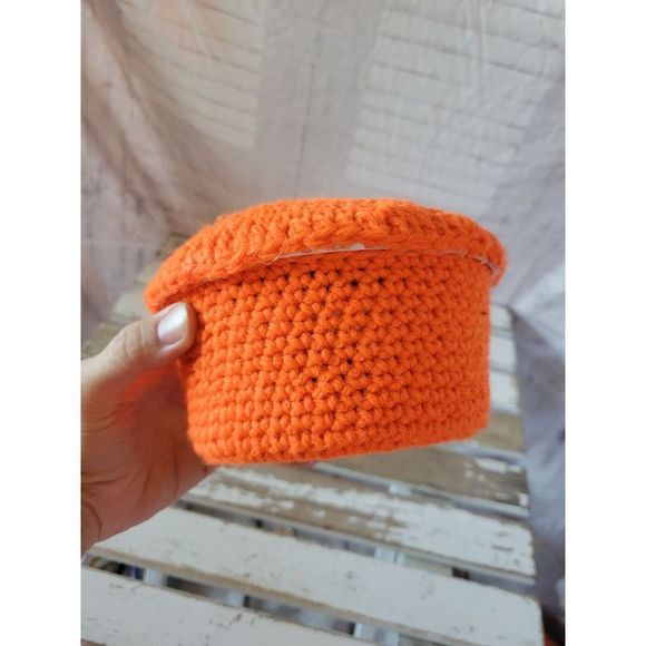 Knit pumpkin handmade tub container bucket fall Halloween home decor - Picture 2 of 6